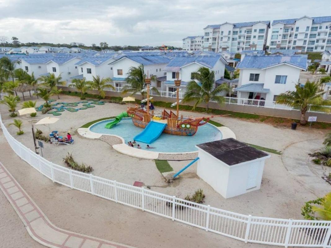 Elegante Apartamento Discreto, Con Playa Y Piscina Apartment San Vicente de Bique Exterior photo